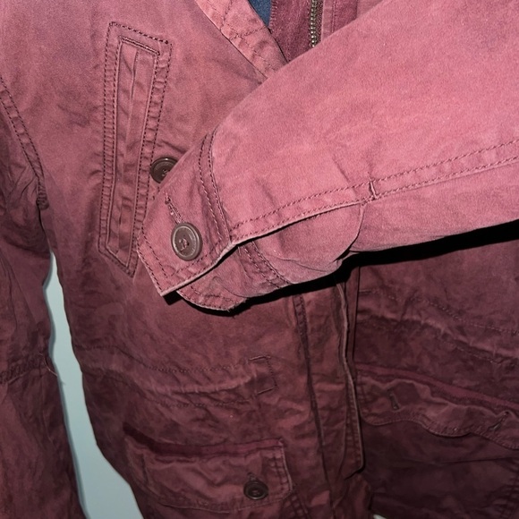 American Eagle Outfitters winter coat. Size medium in burgundy. - Picture 3 of 7